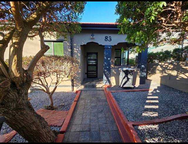 2 BEDROOM PROPERTY TO RENT IN UNIVERSITY ESTATE